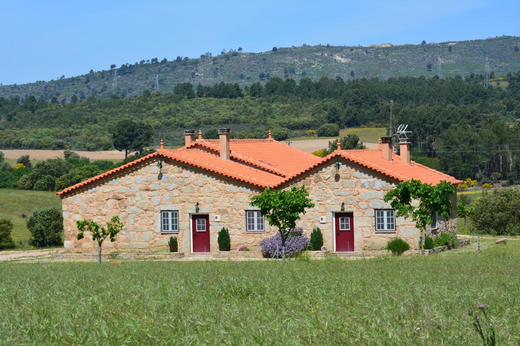 Turismo Rural 4Quintas Minhocal Exterior photo